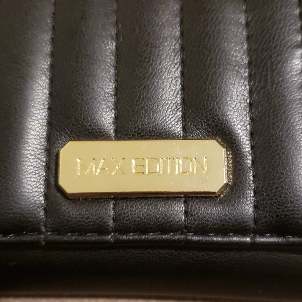 Max Edition Wallet - Picture 2 of 4